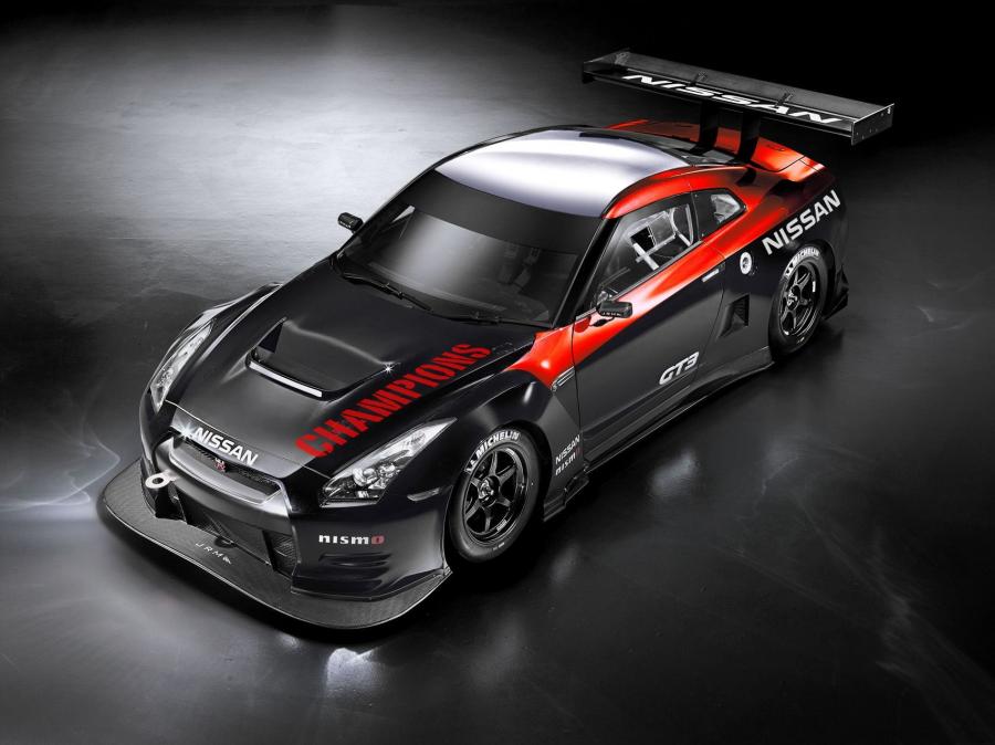  Nissan GT-R GT3 by Nismo 2012 года  (фото 14 из 14)